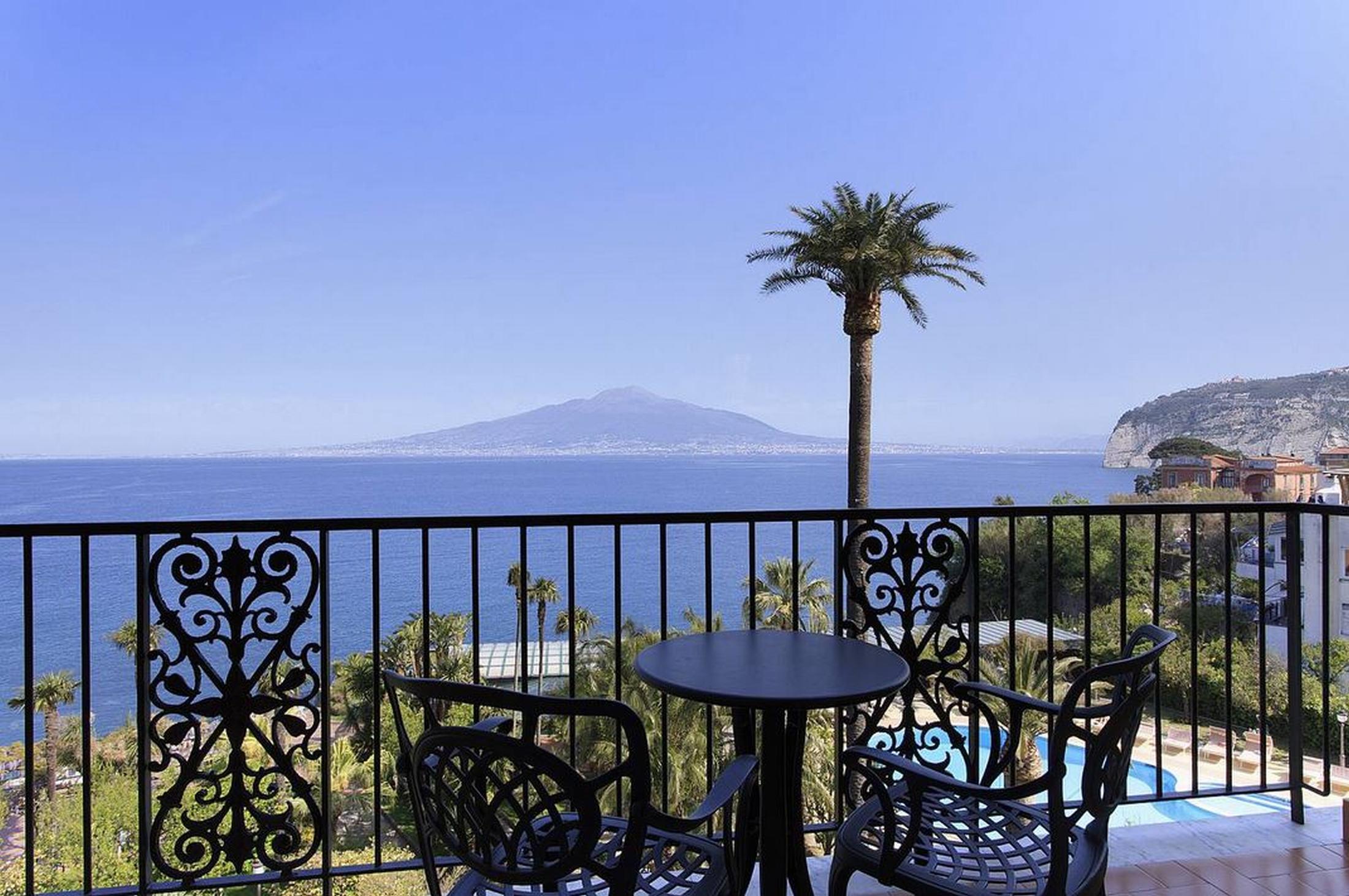 Grand Hotel Royal Sorrento Exterior foto