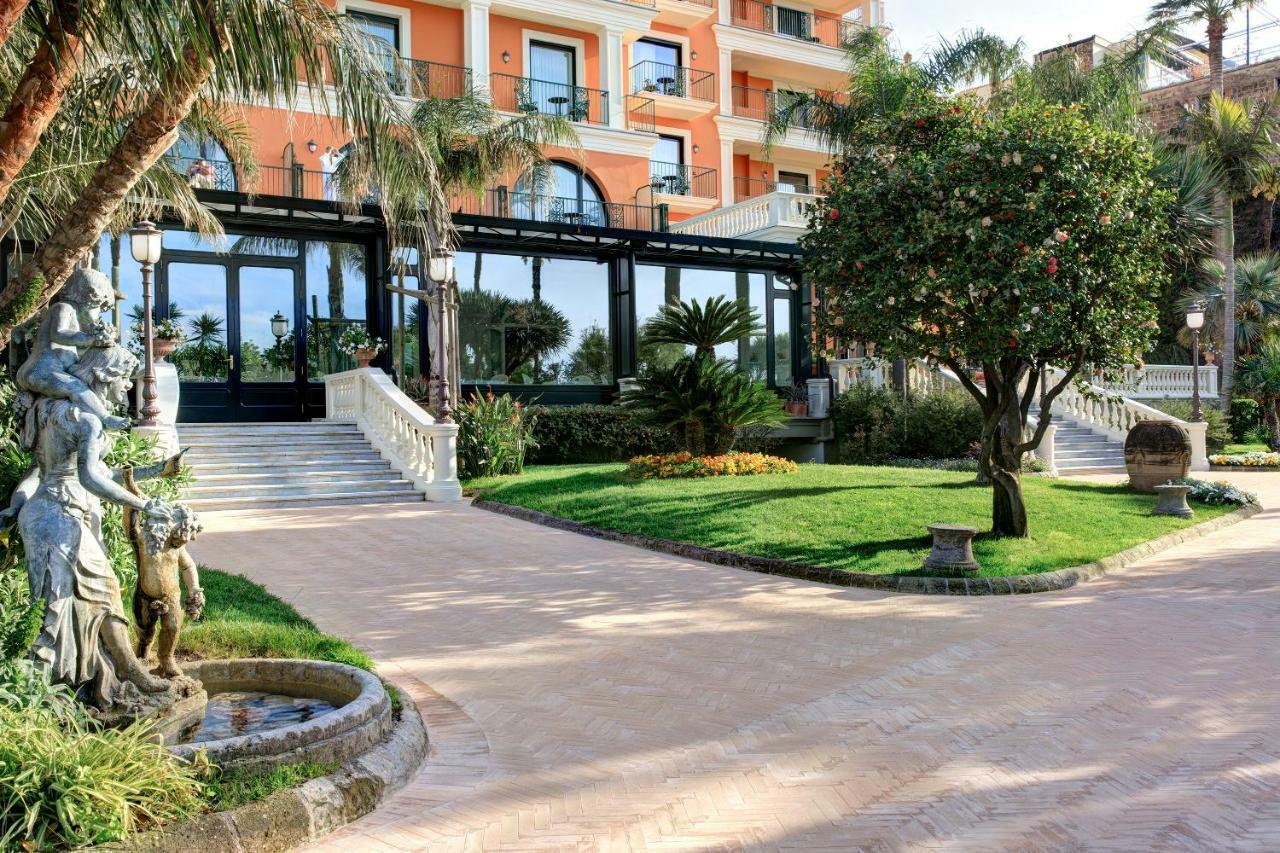 Grand Hotel Royal Sorrento Exterior foto